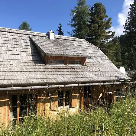 Turrach Haus Dachs Alpesi faház *
